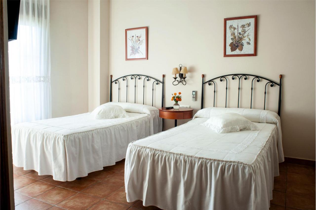 Hotel Rural Cristania Caminomorisco Zimmer foto